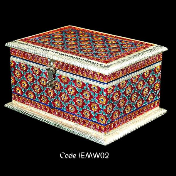 Multicolored Meenakari Jewelry Box with flat closing lid