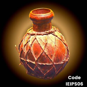 Traditional iron pot Kudia with Earthen pot Design