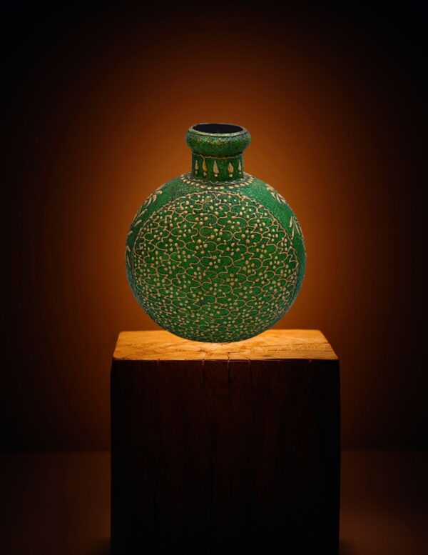 Hand Painted iron Pot 'Kudia' with Green & Gold Motif