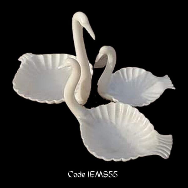 sculpture of set of three swan in agaria white marble